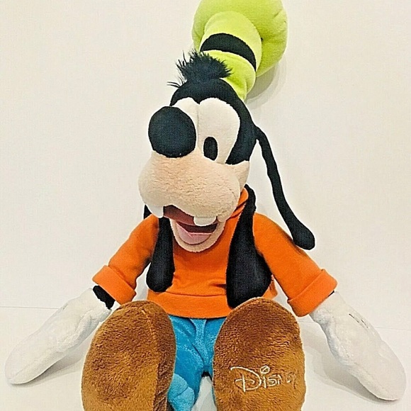 Disney Store Goofy Plush Stuffed Toy Classic Outfit Character Doll Hat 18” - Picture 2 of 16